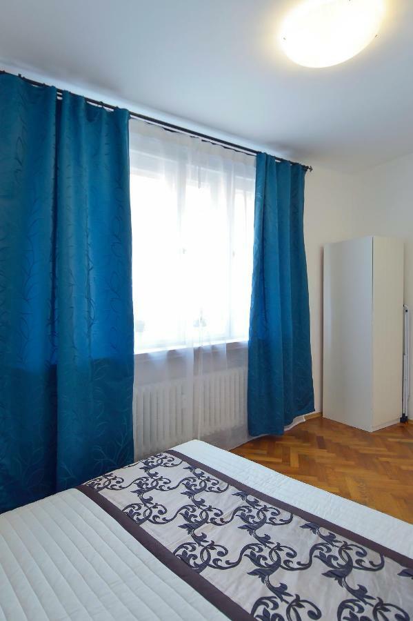 Modern Apartment Navrátilova II Prága Kültér fotó